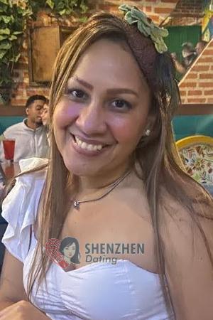 152345 - Tatiana Age: 44 - Colombia