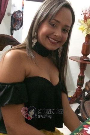 171049 - Leslie Age: 32 - Colombia