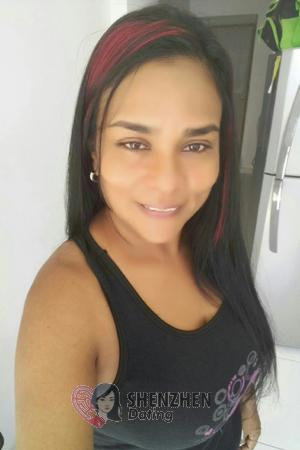 172481 - Luz Dary Age: 57 - Colombia