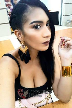 176235 - Margaret Age: 38 - Colombia