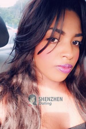 188167 - Laura Age: 29 - Colombia