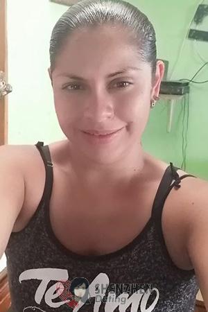 193929 - Heidy Age: 39 - Costa Rica