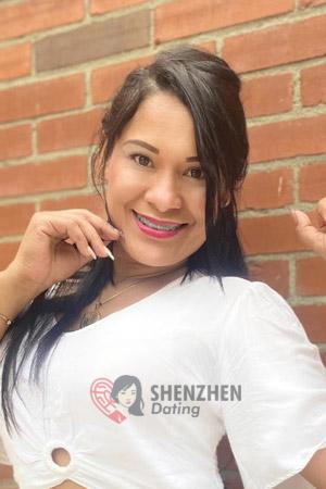 198523 - Yaxury Age: 38 - Colombia