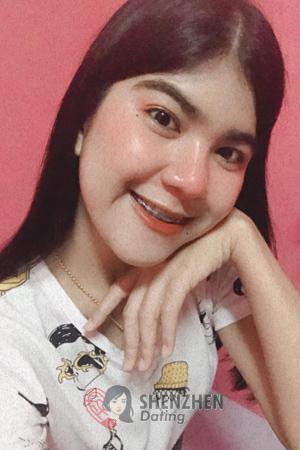 201758 - Natcha Age: 26 - Thailand