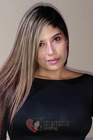 204578 - Daniela Age: 33 - Colombia