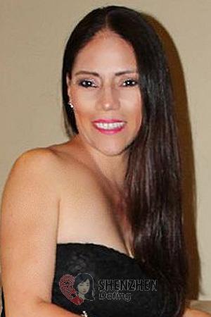 205377 - Gabriela Age: 45 - Costa Rica