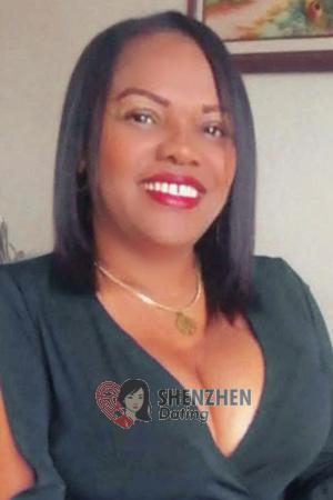 209835 - Yolanda Age: 58 - Costa Rica
