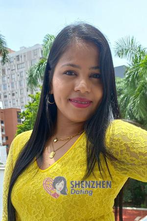 210673 - Yanina Age: 34 - Colombia