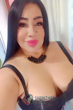 211375 - Olivia Age: 44 - Colombia