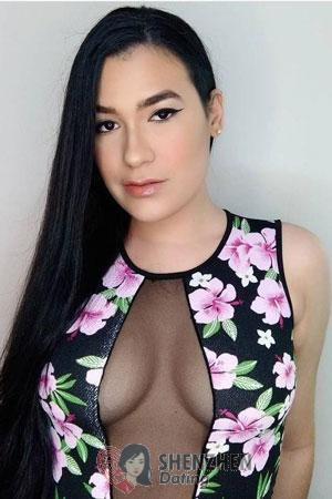 211635 - Andriuska Age: 28 - Colombia