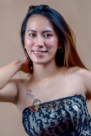 211795 - Mareyjune Age: 27 - Philippines