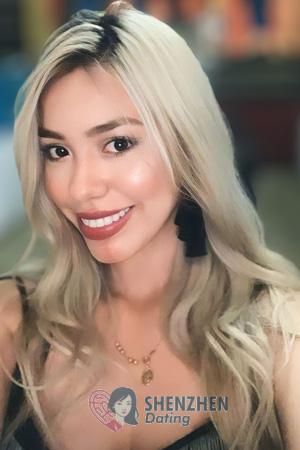 214705 - Valentina Age: 28 - Colombia