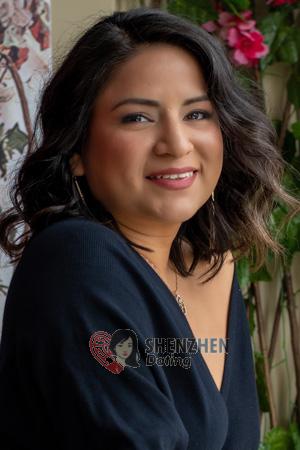 215566 - Josseline Age: 35 - Peru