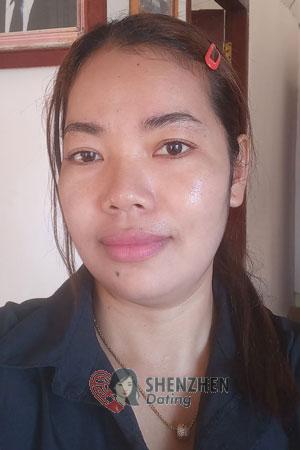 216733 - Sreynor Age: 39 - Cambodia