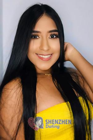218946 - Laura Age: 26 - Colombia