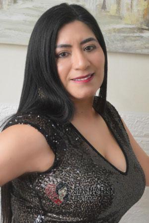 220519 - Martha Age: 48 - Peru