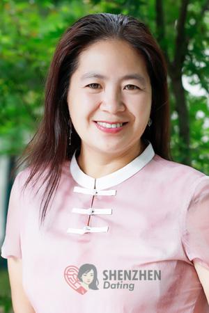 221744 - WeiWei Age: 47 - China