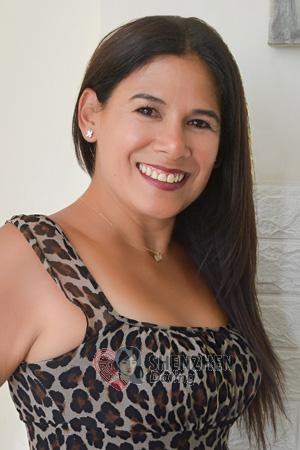 226325 - Jenny Age: 48 - Peru