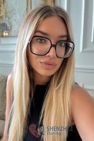 226611 - Diana Age: 22 - Ukraine